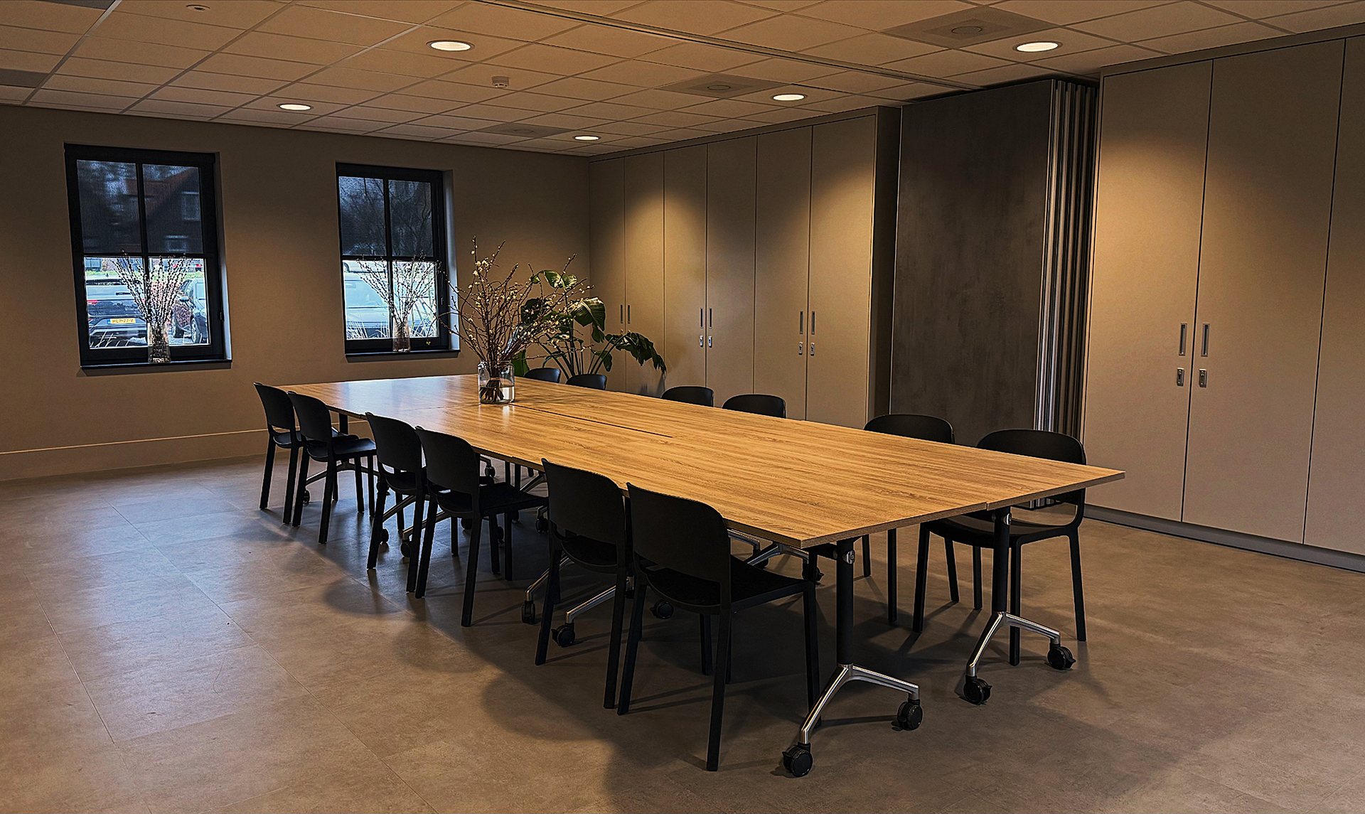 A6102456-4BF4-4833-989E-6261317084BAA